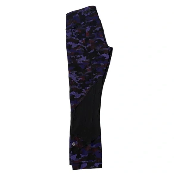 Lululemon Purple Camo Leggings EUC - Picture 8 of 10